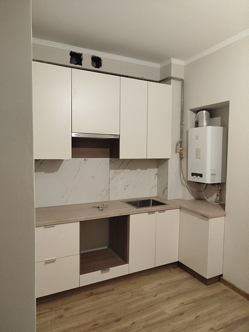 2 кім. квартира Ближній центр Львов - изображение 1