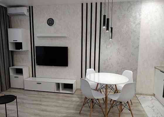 Первая сдача квартиры, вся информация подробная в описании. Дніпро