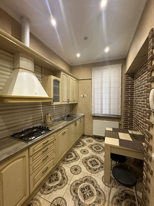 Оренда чудової квартири в центрі міста по вул Куліша Львов - изображение 1