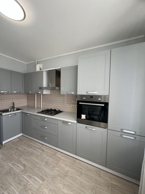 Оренда 1 к-ної Боздош комунальні включені у вартість Ужгород - изображение 1