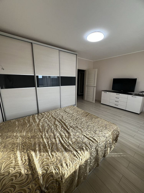 Оренда 1 к-ної Боздош комунальні включені у вартість Ужгород - изображение 4