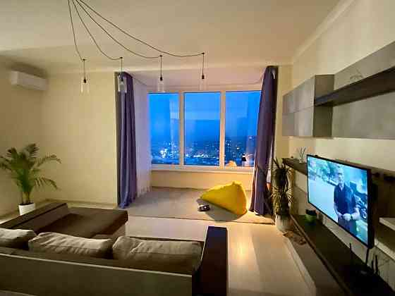 Міхновського Avenue 14-16 панорамна власник генератор Київ