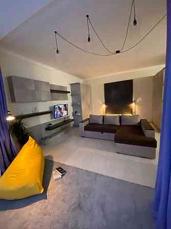 Міхновського Avenue 14-16 панорамна власник генератор Київ