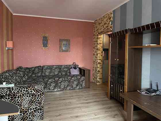 2-к метро 2 хв, Героїв Дніпра, вул Озерна Київ