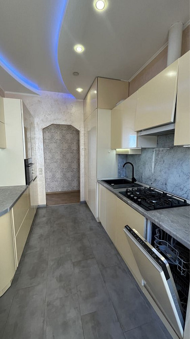 Продаж світлої 2-кім квартири по вул. Роксолани 87 Новобудова! Львів - зображення 8