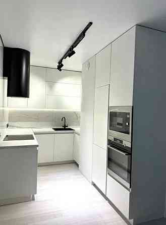 Продам Модную 2х Ком Квартиру ЖК Одесский Макеевский Зерновая Класс DI Харків