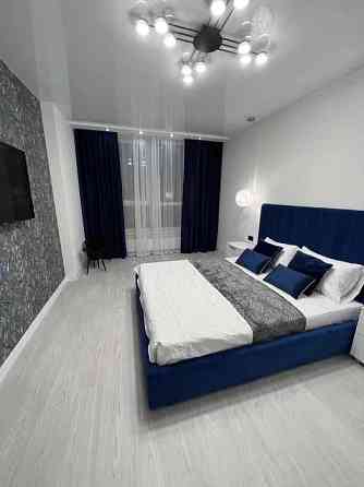 Топ Сирецькі сади  Місто квітів  97 кв Виговського Киев