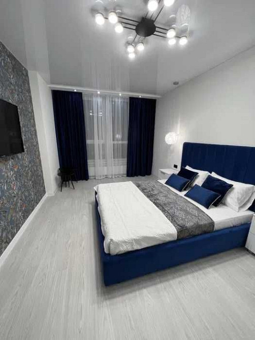 Топ Сирецькі сади  Місто квітів  97 кв Виговського Киев - изображение 6