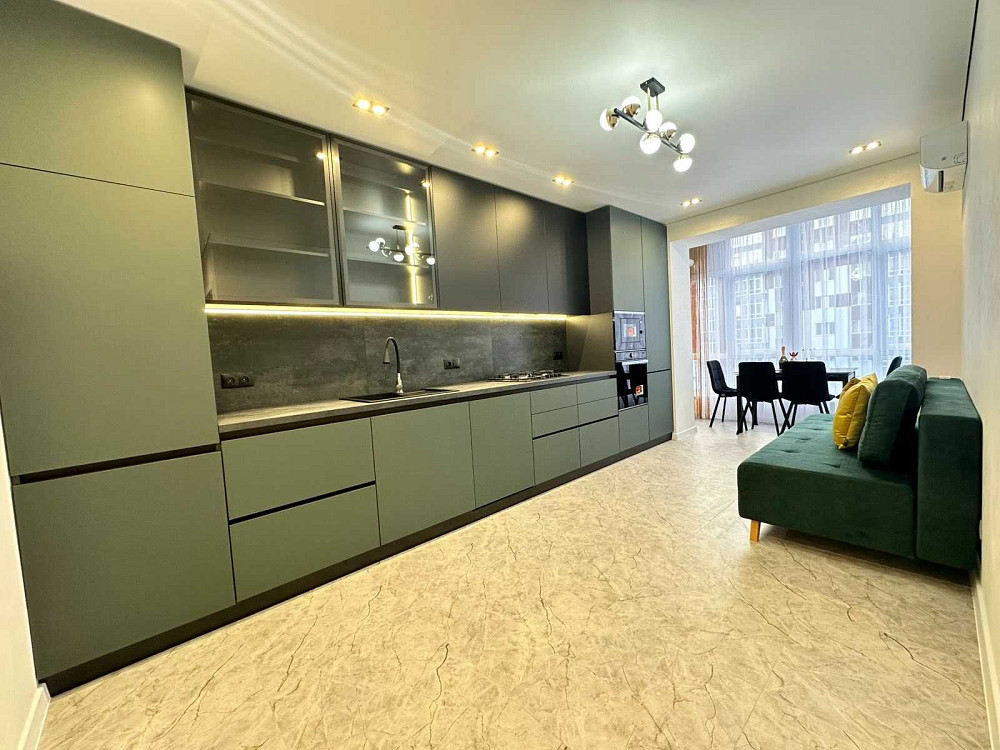 Продам укомплектовану 2 кімнатну квартиру в центрі міста. Івано-Франківськ - зображення 2