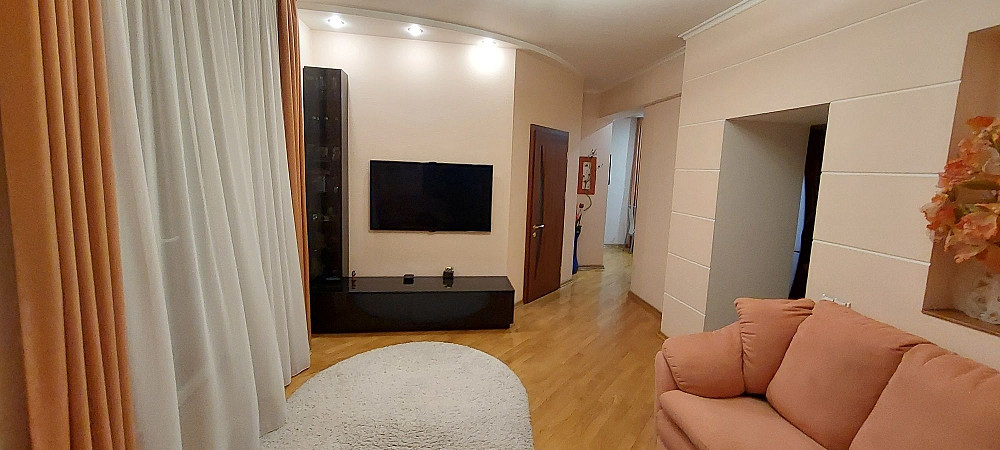 Квартира з ремонтом центр міста Запоріжжя - зображення 7