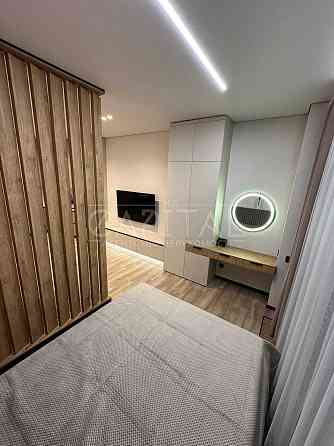 Продажа квартиры, ул. Андрея Верхогляда, ЖК Delmar, Печерский р-н Киев