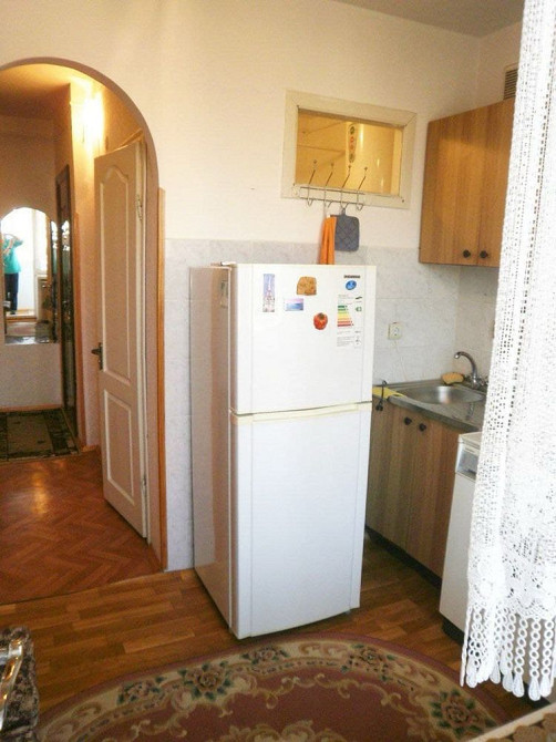 Здам 1к ЧЕШКУ, КОМАРОВА (кільце 26ого), МЕБЛІ ТА ТЕХНІКА, є балкон! Чернівці - зображення 2