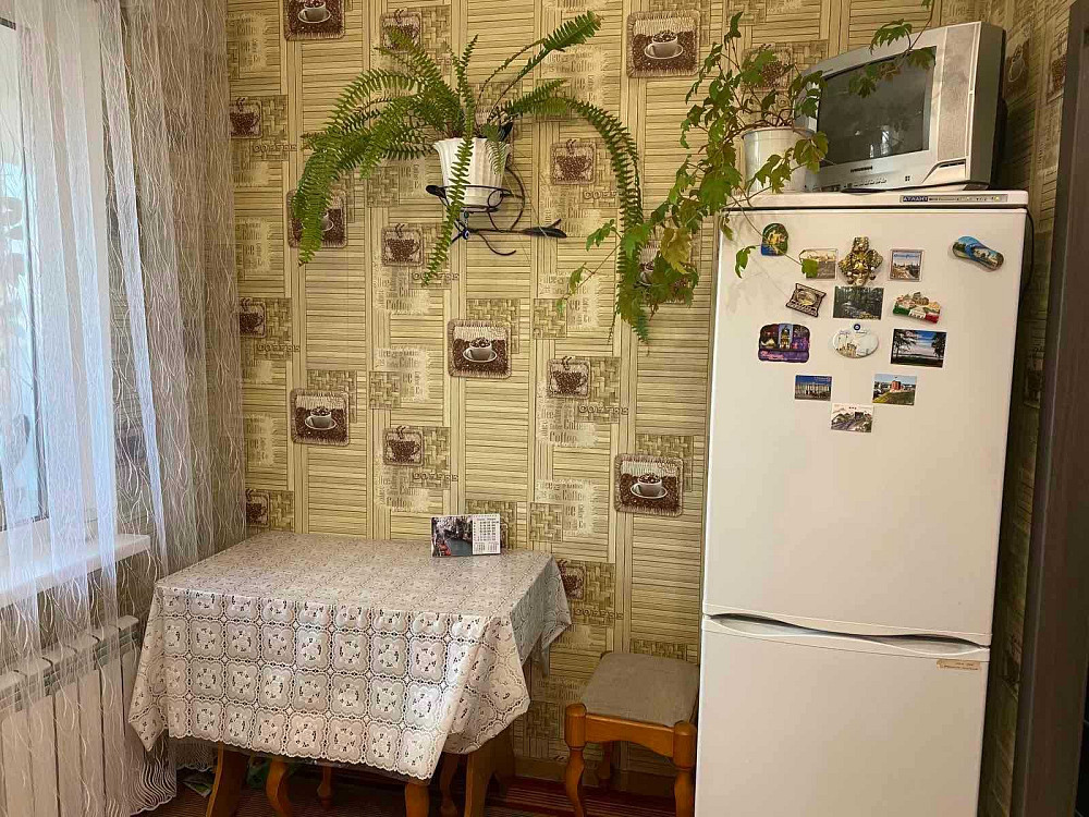 Пропоную в  довгострокову оренду 1 кімнатну квартиру вул. Межова 23б! Київ - зображення 4