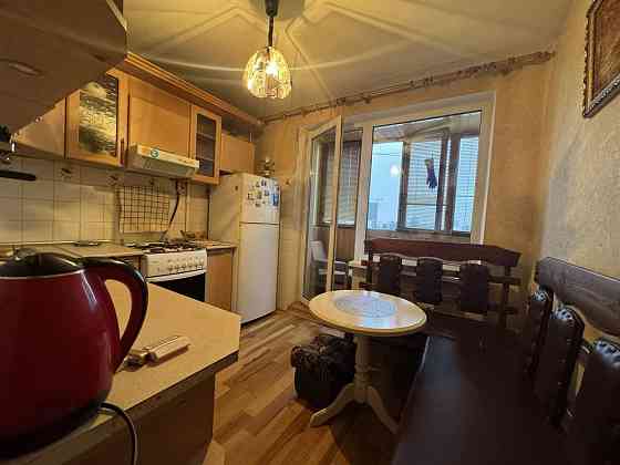 Сдам 2х ком квартиру Русоновка  бульвар Шамо мост Патона левобережная Київ