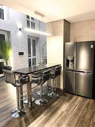 Пентхаус ЖК СЛАВУТИЧ! Велика 3-кімнатна Є підземний паркінг ! Київ