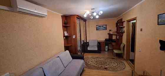 Оренда двокімнатної квартири пр-т Шухевича , будинок у дворі Київ