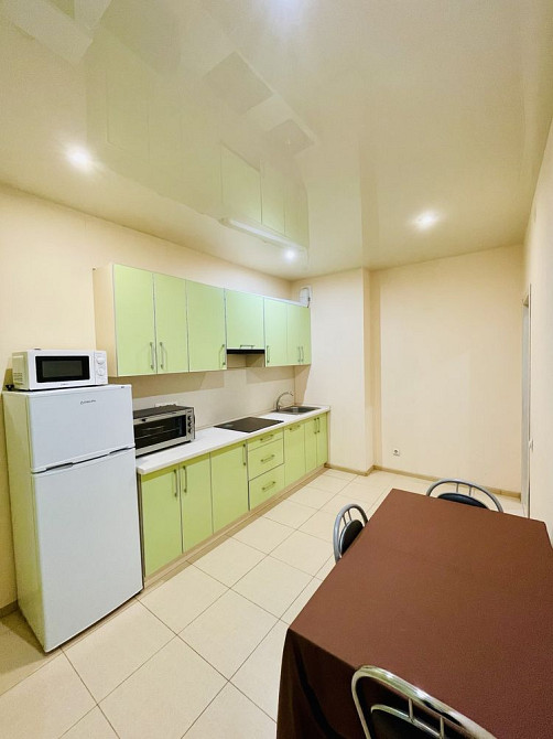 ОРЕНДА велика 1-к МЕТРО Позняки Драгоманова Київ - зображення 2