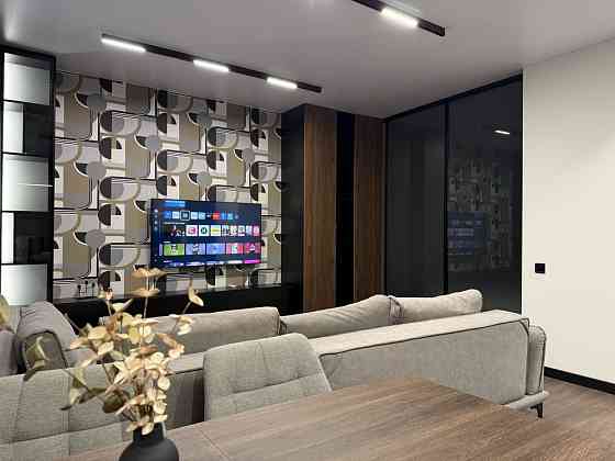 Реальна квартира з ремонтом, меблями і технікою в центрі міста Хмельницький