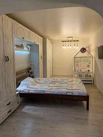 Продам 2 комнатную квартиру ул Калиновая ул  Софьи Ковалевской Днепр