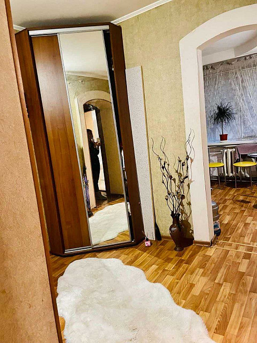 Продаж затишної трикімнатної квартири. р-н Старе місто Вінниця - зображення 1