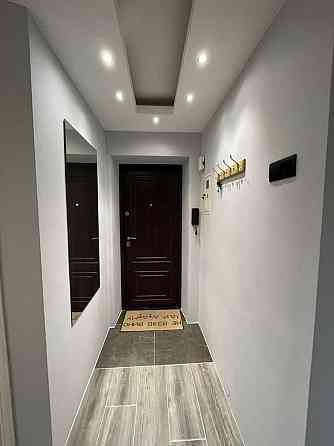 Продається, 3-к. 60 м², Коновальця 144А Івано-Франківськ