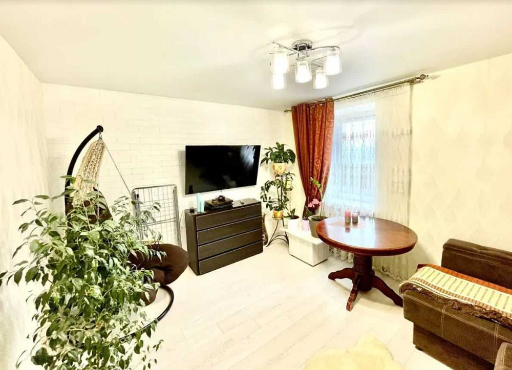 3к дуже гарна та простора 60.5$ Вінниця - зображення 1