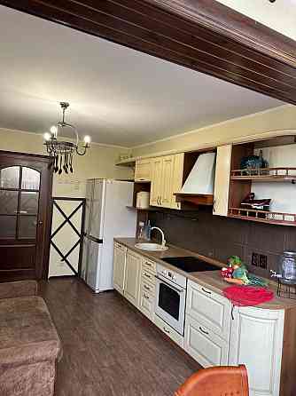 Зниження вартості! Продаж великої 3-кімнатної квартири Київ