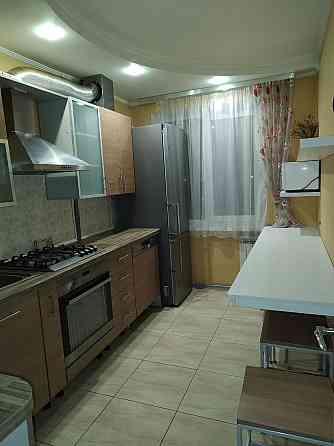 Сдам 2-ком. Квартиру. Район магазина "Варус", Фрунзенский. Дніпро