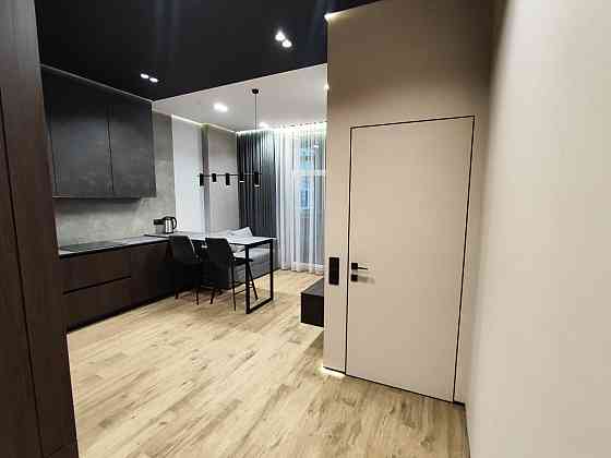 Стильна 2-ох кімнатна квартира ЖК "Манхеттен", генератор, без комісії! Київ