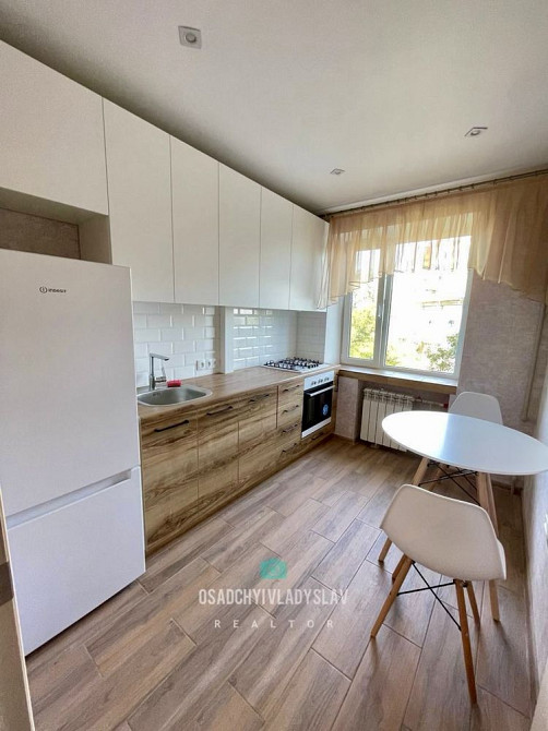 2к біля парку Шевченко, вул. Акінфієва, паркомісце у дворі! Дніпро - зображення 1