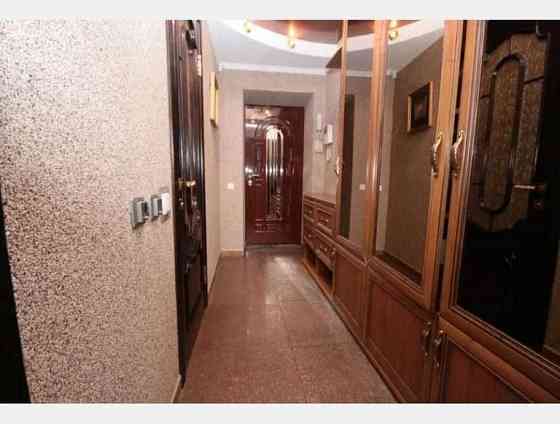 Либідська / Палац Україна - двокімнатна квартира Київ