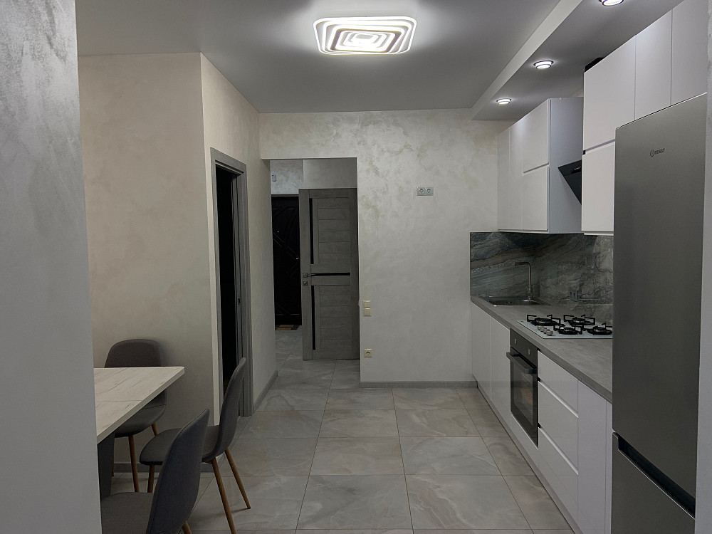 Оренда 2к квартири Виставка Зарічанська Хмельницький - зображення 2