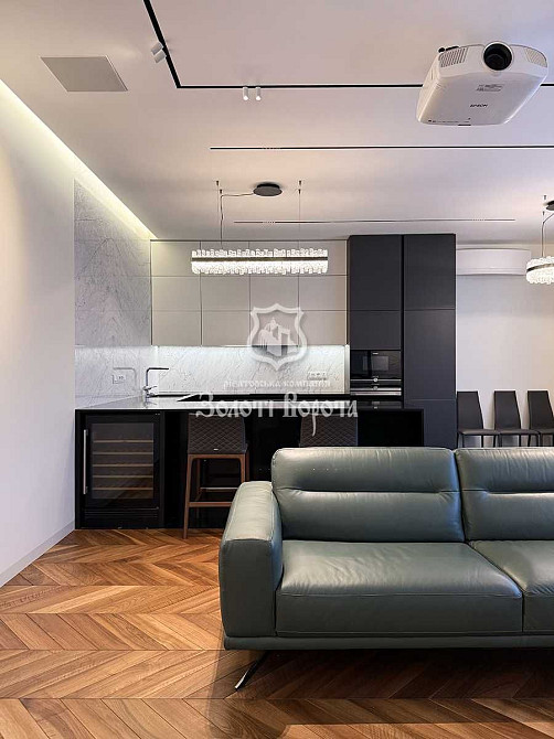 Квартира 2к. Дизайнерський ремонт. ЖК Бульвар Фонтанів, Саперне поле 5 Киев - изображение 2