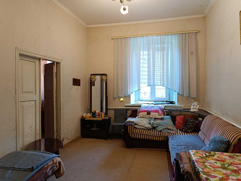 2-кімн. квартира р-н міської поліції з індивідуальним опаленням Умань - зображення 2