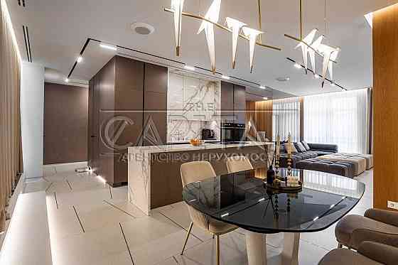 Продаж / Квартира / Солом'янський / Університетська / 150 м2 Київ