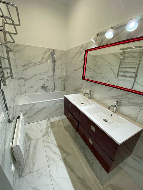 Сучасна 2к. кв. роздільна, вул. Протасів Яр 8, ЖК Альпійське містечко Київ - зображення 8