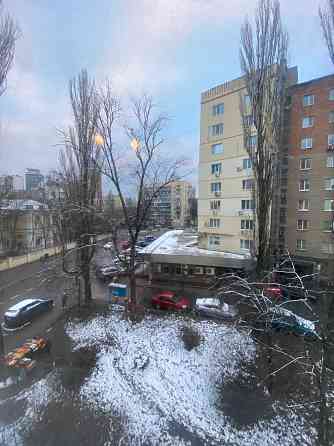 Аренда 2 к квартиры 55 кв м Леси Украинки 24 Б Печерск центр Київ