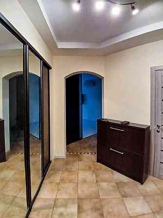 Оренда 2 квартири вул. Шумського 1.  84 м2. Новий ремонт. С Паркінгом. Київ