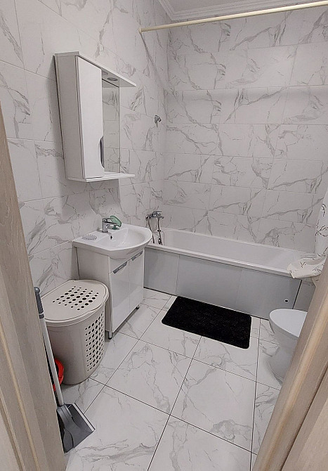 Оренда Власник 1кім квартира в жк Парк Ленд Ужгород - изображение 2