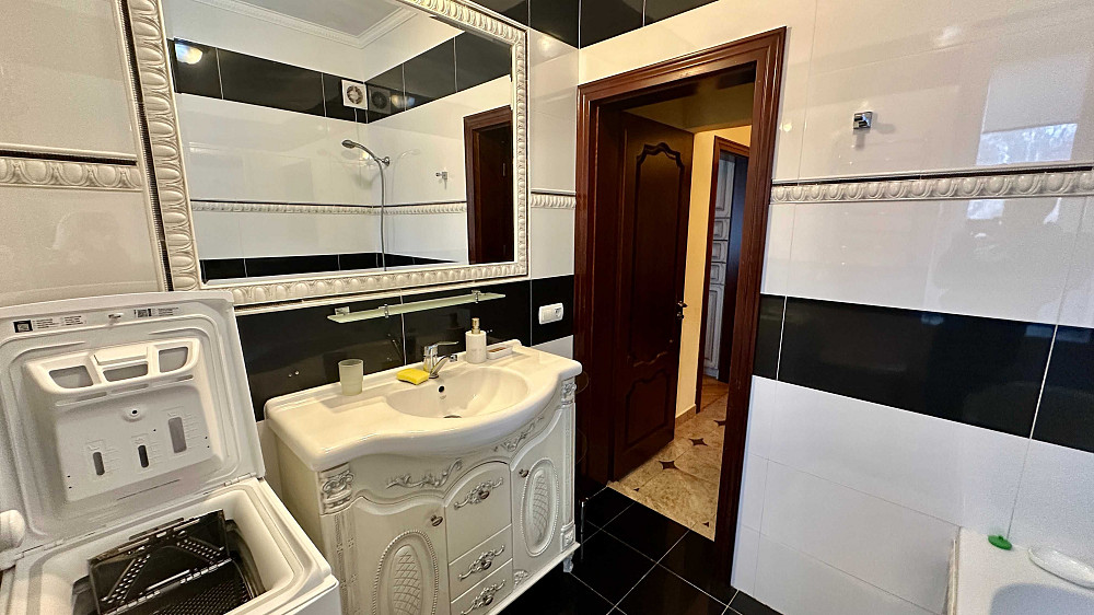 Оренда 2 кім. квартири (особисте подвірʼя) Львов - изображение 7