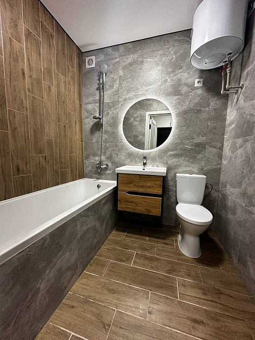 НАЙдешевша квартира в центрі з ремонтом в новобудові Хмельницький - зображення 3