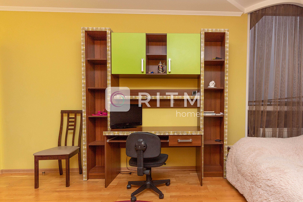 Продається квартира у двох рівнях по вулиці Воробкевича Чернівці - зображення 3