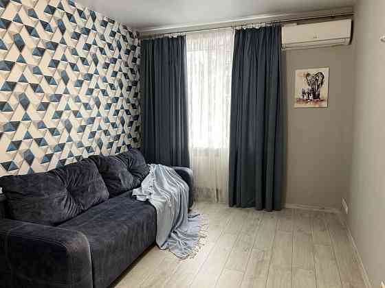 Повноцінна двокімнатна, 5й поверх, газ. опалення, меблі,техніка,оф. 2% Ирпень