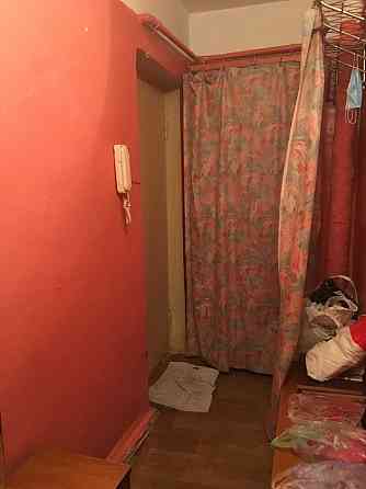 Продам 1-кімнатну Дніпровський р-н. Будівельників 12. м.Дарниця 20 Київ