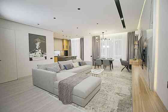 Оренда 3к-квартира у ЖК Бульвар Фонтанов (Печерськ, м. Либідська) Київ