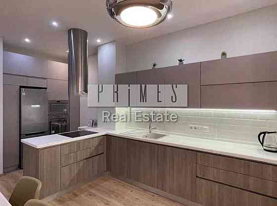 Аренда 3к квартира 96м2, ЖК Новопечерский Двор, ул. Андрея Верхогляда Київ