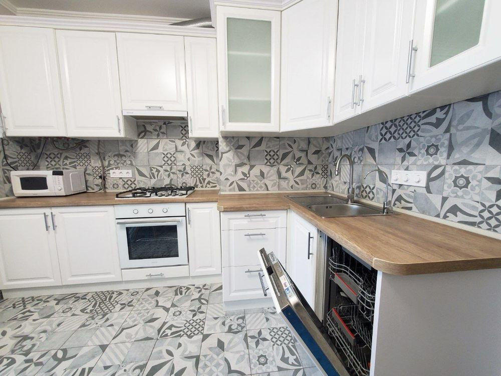 Здам ПРОСТОРУ 2к НОВОБУДОВУ, РІВНЕНСЬКА (роддом), МАКС комплектація! Черновцы - изображение 4