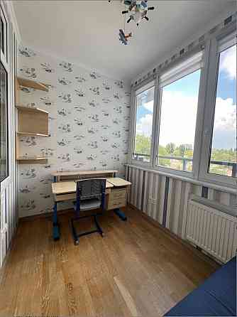 ЖК "Альтаир", 11 секция, 3 комн, 83 метра, ремонт, мебель. Торг! Одесса