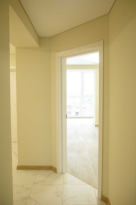 Продам двокімнатну квартиру з сучасним ремонтом у зданій новобудові! Липины - изображение 5