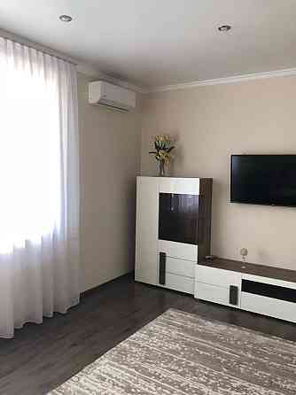 Оренда 2кім квартири на вул Івана Франка Ужгород